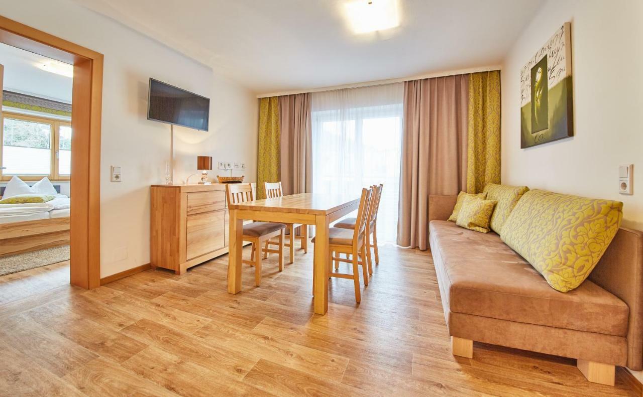 Appartements Hollin ซาลบาคฮินเทอร์เกลมม์ ภายนอก รูปภาพ